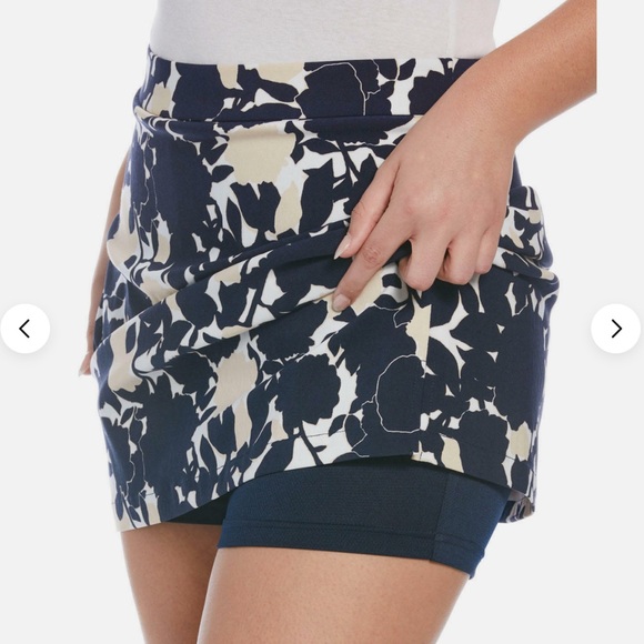 Rafaella Pants - 🔴 4/$15 Rafaella Blue Cream Floral Comfort Stretch Pull-On Skort size XXL in EUC